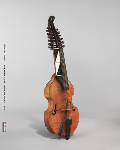 Étude et reconstitution d'un baryton historique Étude et reconstitution d'un baryton historique